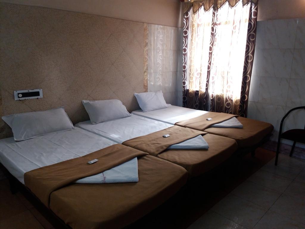 Hotel Haridwar Haiderabad Buitenkant foto
